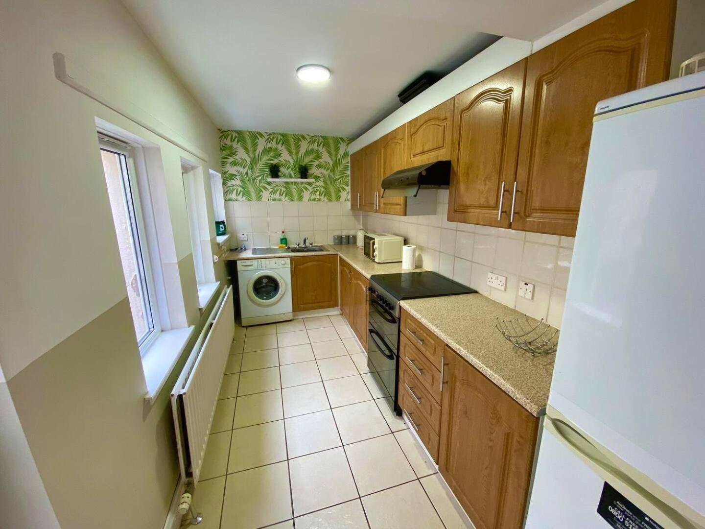 2Br City Side House Белфаст Экстерьер фото